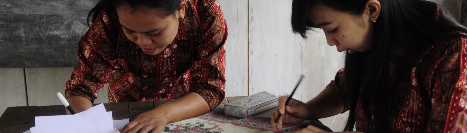 Dukung Guru Desa