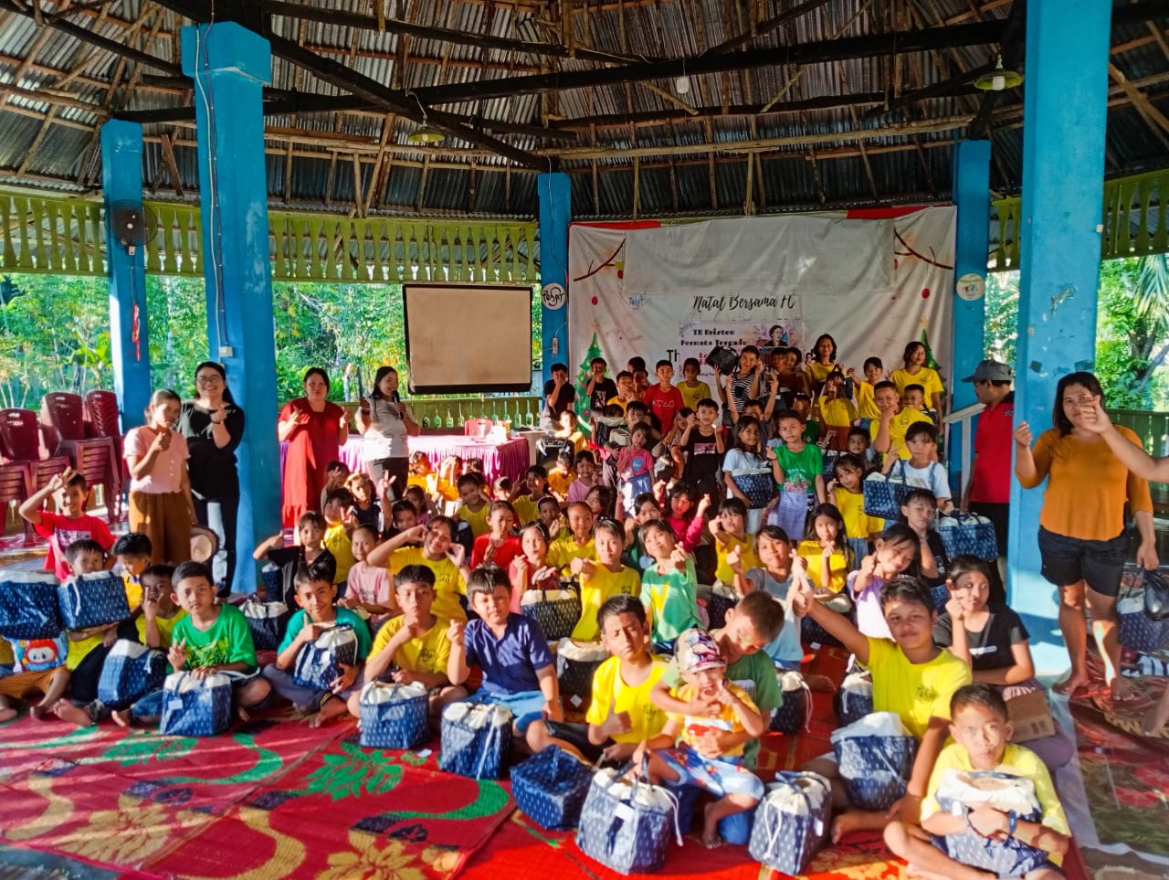 Sumbangan Barang Gallery